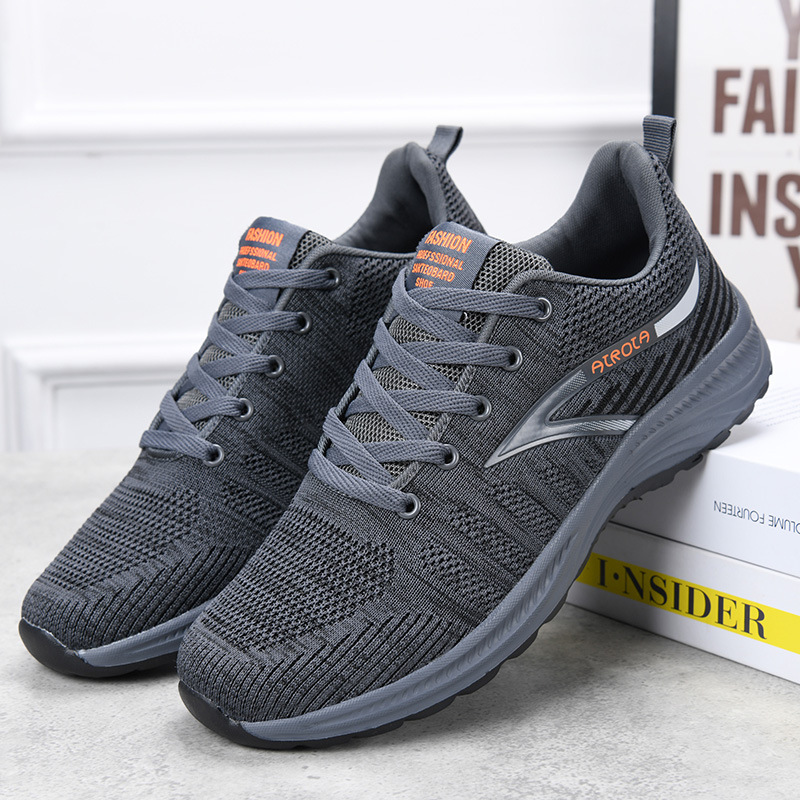 春款透气软底轻便耐磨休闲鞋百搭跑步潮流男鞋学生校园耐磨运动鞋