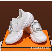 �_��˹24�¿�ˮ荷����ϵ�Ь��������\��Ь�r�bŮ��Ьһ�����l