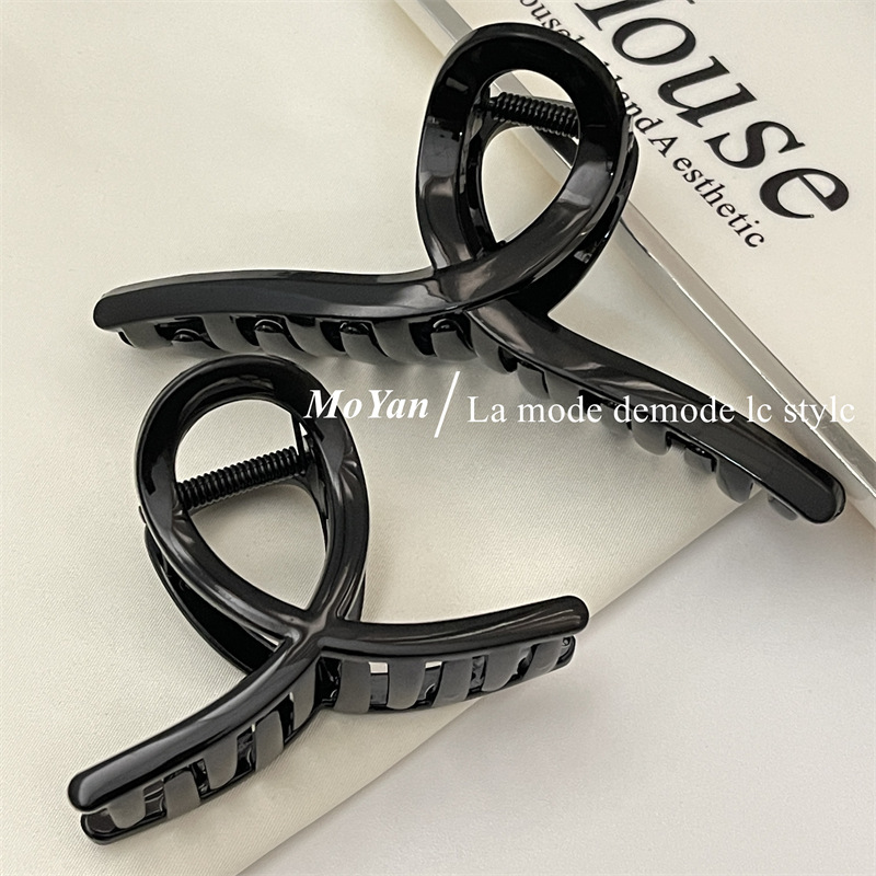 Classic black PC hairpin durable tight simple back head updo hair clip hair grip Korean style all-match shark clip