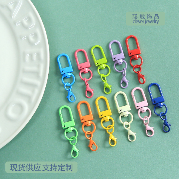 Creative golden keychain