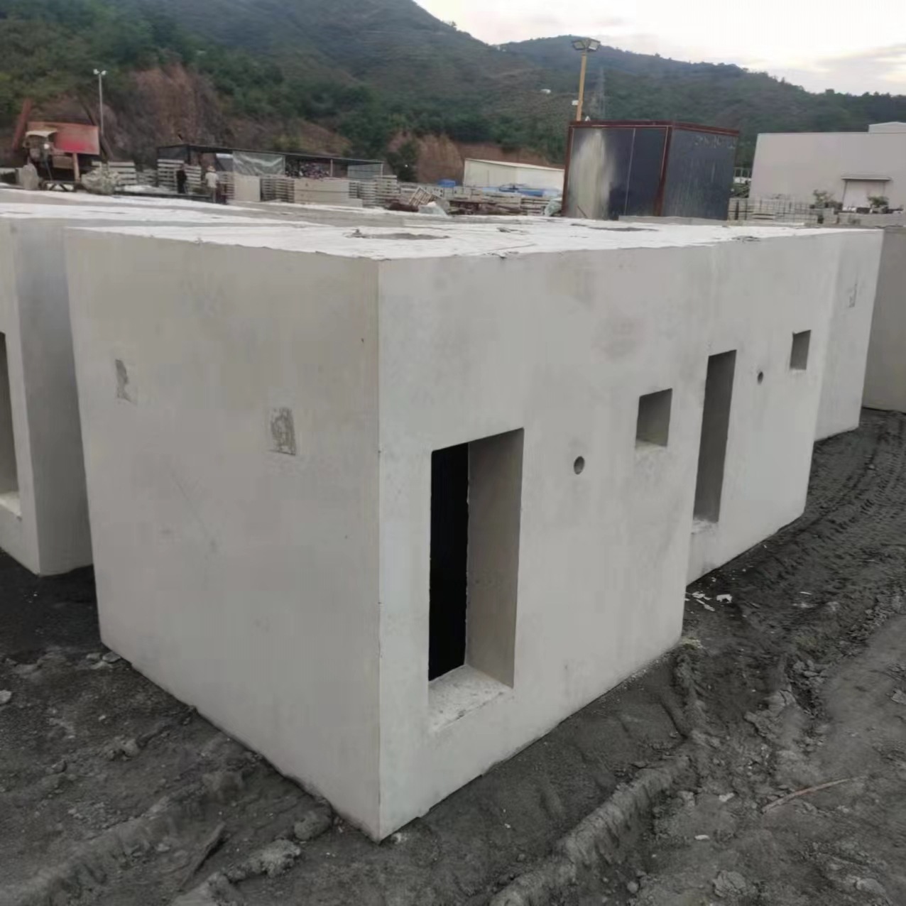 厂家钢筋混凝土预制检查井雨污水井盖改造市政道路水泥