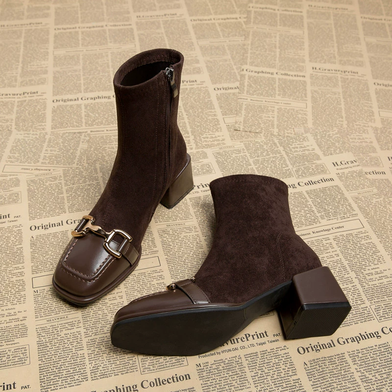 Женские ботинки Shi Guanqiao 20121-32, новые осенне-зимние ботинки-мартинсы 2025 года, модные короткие ботинки на высоком каблуке, стиль OL.