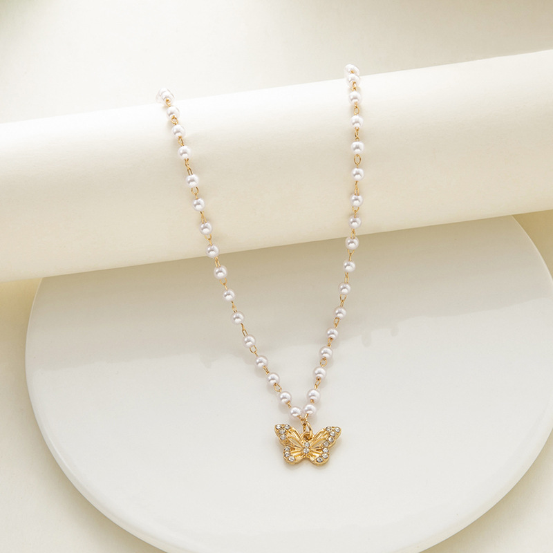 Fashion Butterfly Imitation Pearl Alloy Diamond Necklace