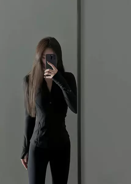 Black DF stand-up collar jacket