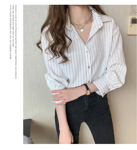 2024 Spring Women's Unisex Retro Hong Kong Style White Striped Shirt with Design Sense, Light Mature Layering Top