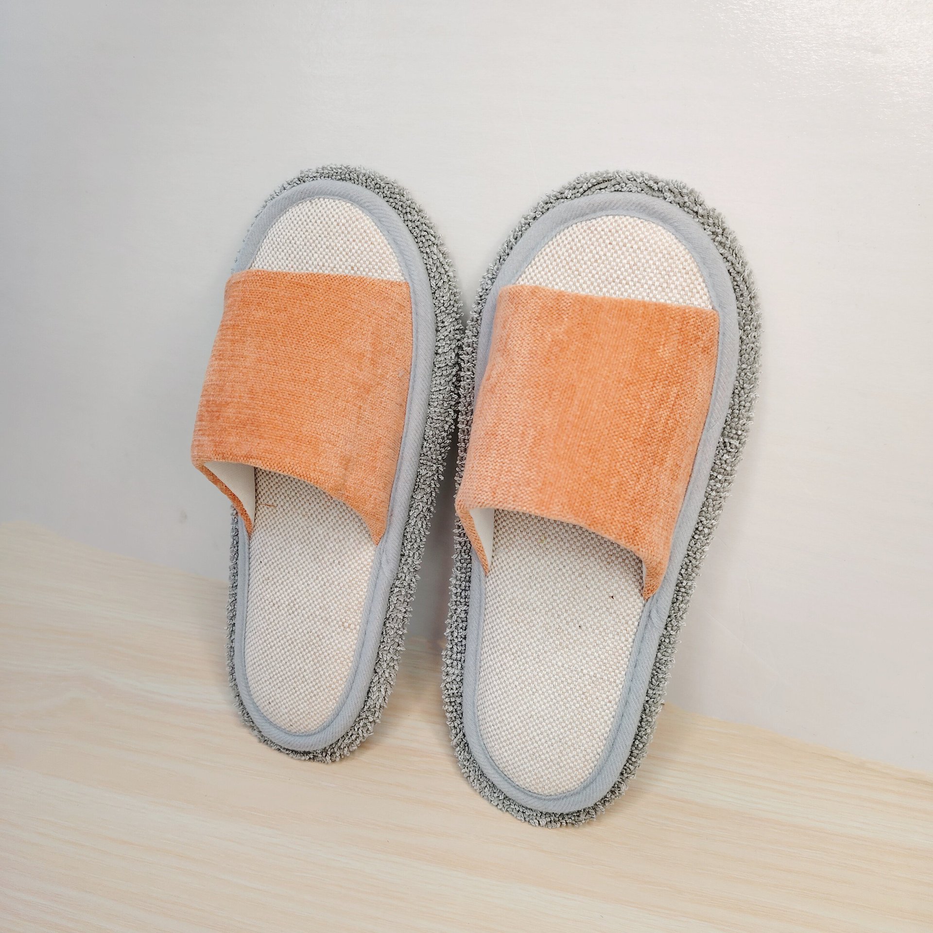 Fresh and simple style living room women's floor cleaning slippers with detachable mop for home use, silent mop for wooden floors, lazy slip-on shoes