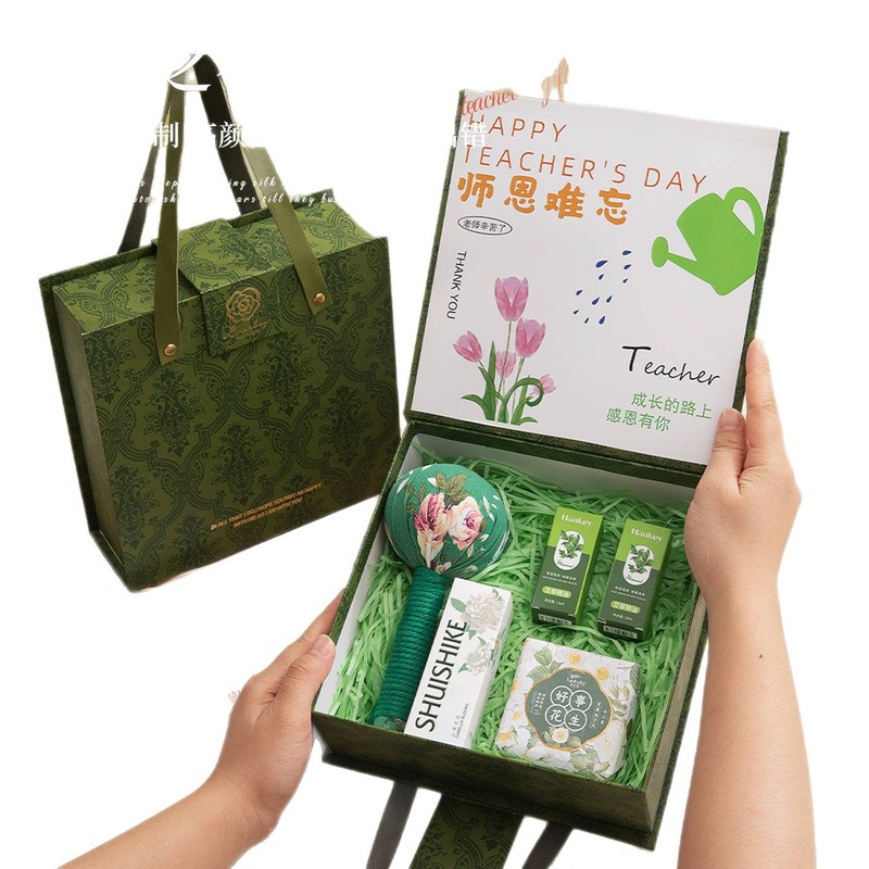 教师节礼物送老师檀木梳按摩捶养生礼包高档生日礼物女实用伴手礼|undefined