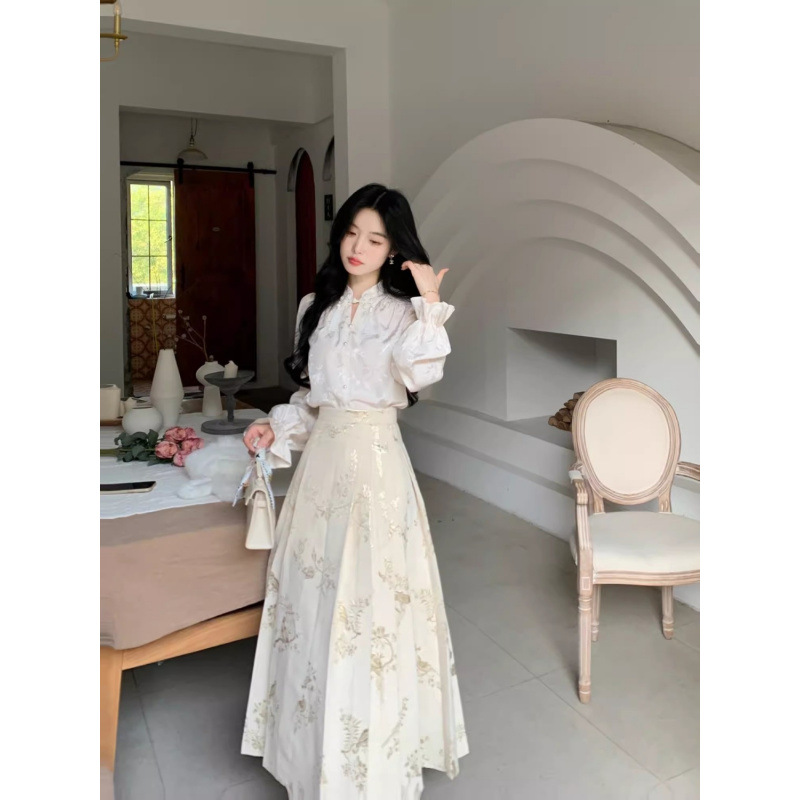 新中式国风马面裙套装女2026秋新款日常改良盘扣衬衫连衣裙两件套