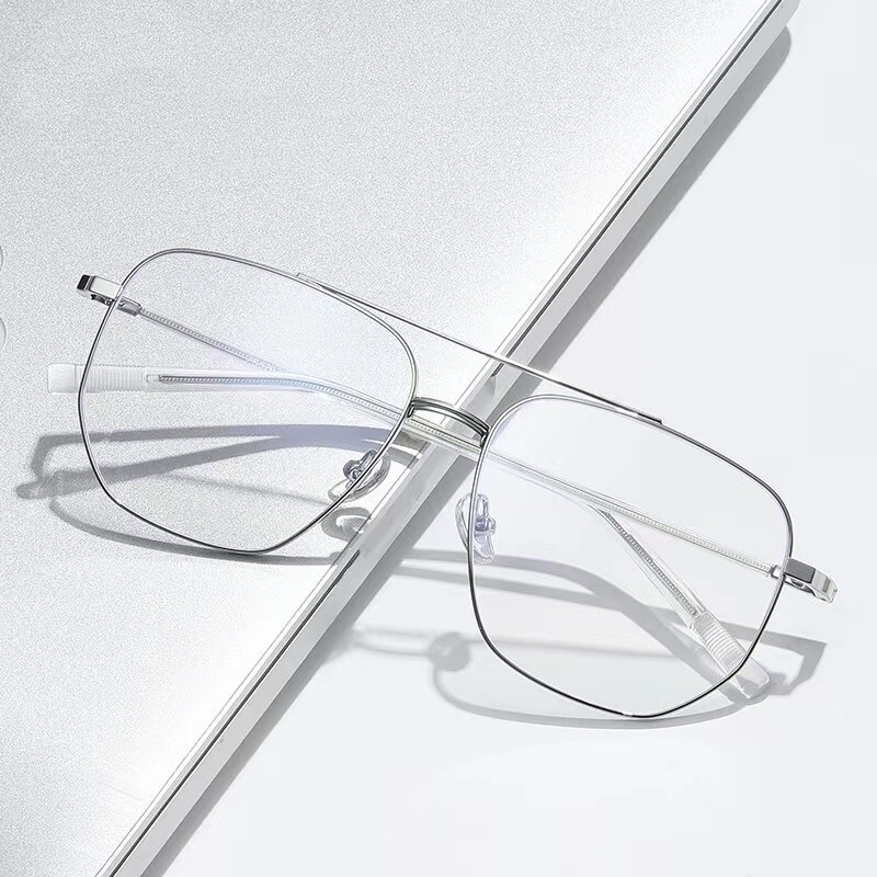 Anti-Blue Light Glasses for Women 2025 New Double Bridge Large Frame Metal Flat Glasses for Men Optical Glasses Frames Can Be Equipped with Myopia Glasses