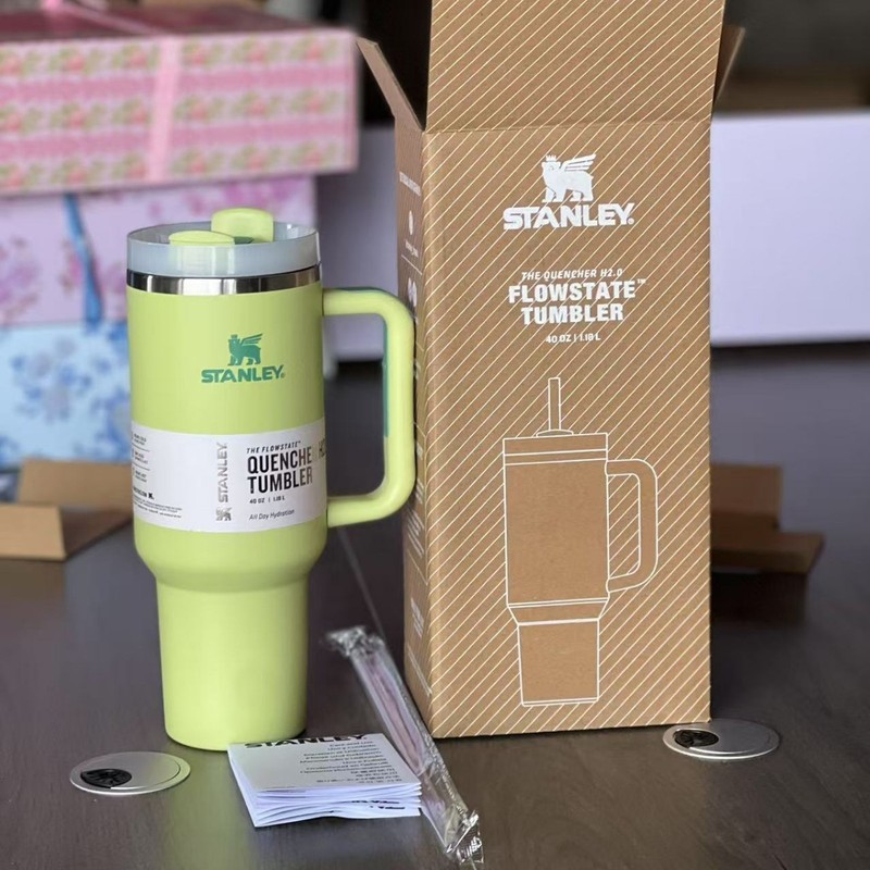 跨境外贸STANLEY史丹利保温杯304不锈钢吸管杯便携户外车载运动杯|undefined