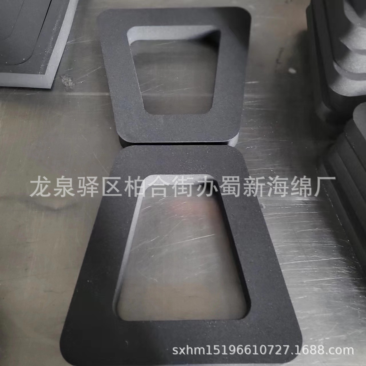 厂家供应45度EVA硬泡沫成型/铝箱工具箱静电EVA一体成型垫片包装