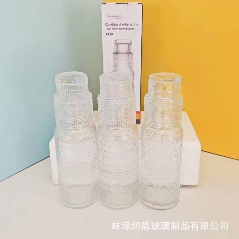 El nuevo Sunflower para una persona bebe vasos de hervidor de agua fría de gran capacidad para el hogar, una olla y un vaso de agua se venden regalos a prueba de alta temperatura.