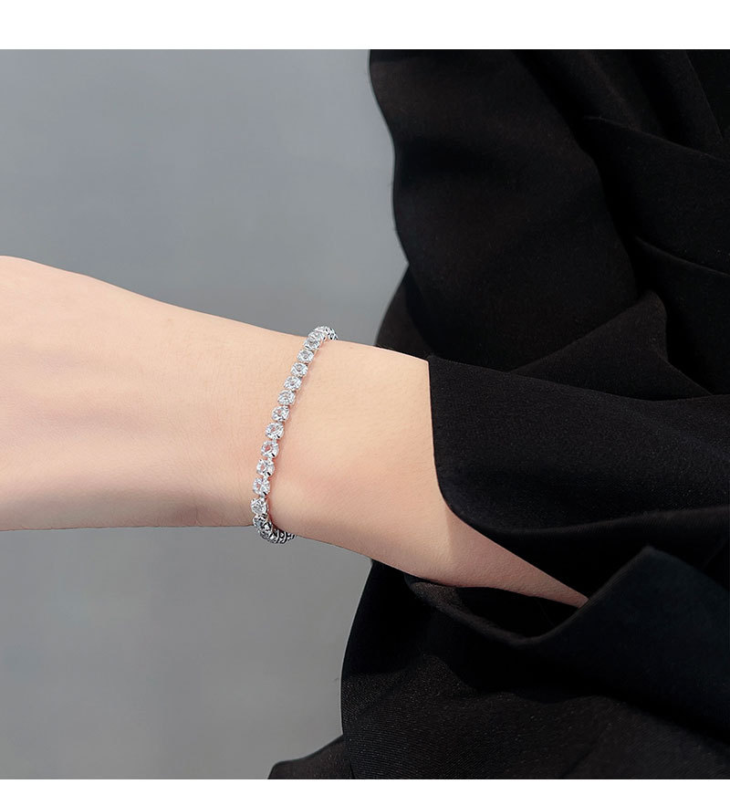 Fashion Geometric Copper Inlay Zircon Bracelets 1 Piece