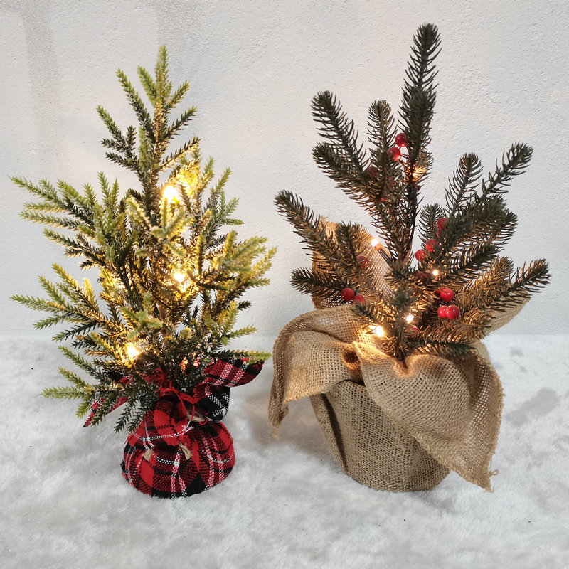 圣誕樹氣氛布置松針樹場景布置 圣誕樹圣誕節(jié)裝飾品松針樹