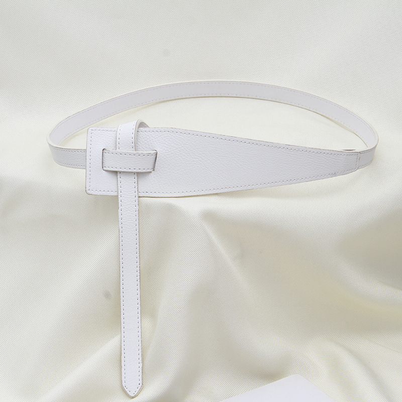 하얀색