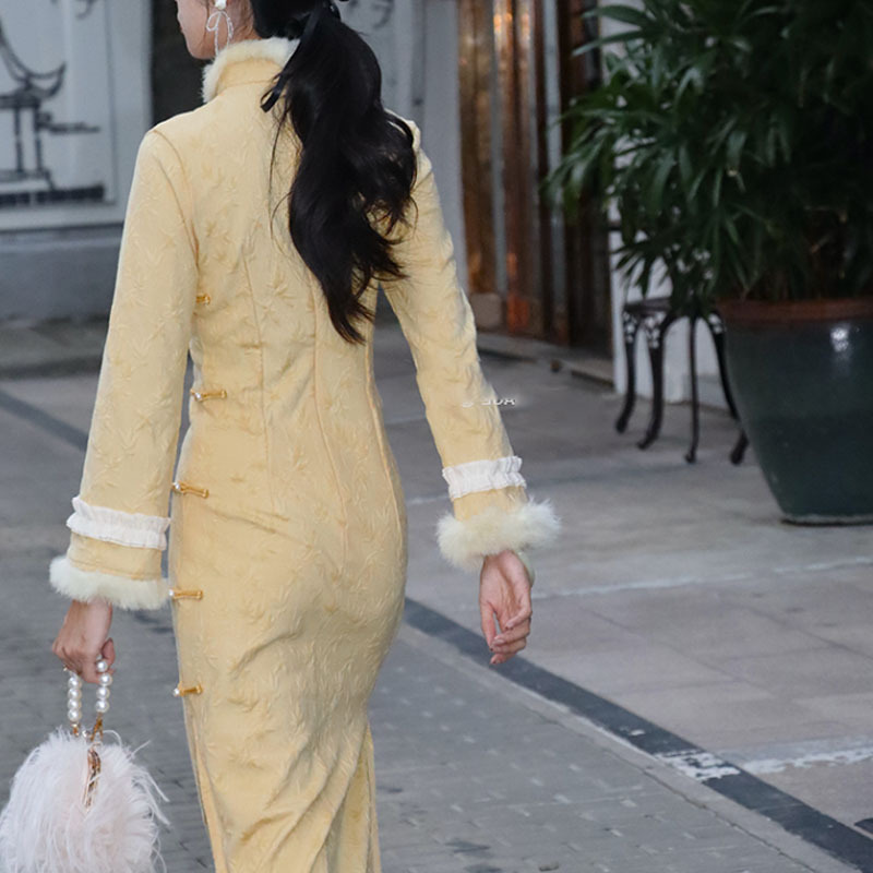 New Chinese-style Fleece-lined Thickened Improved Cheongsam, 2025 New Model, Youthful Sophisticated, Autumn And Winter_ecoleips.com