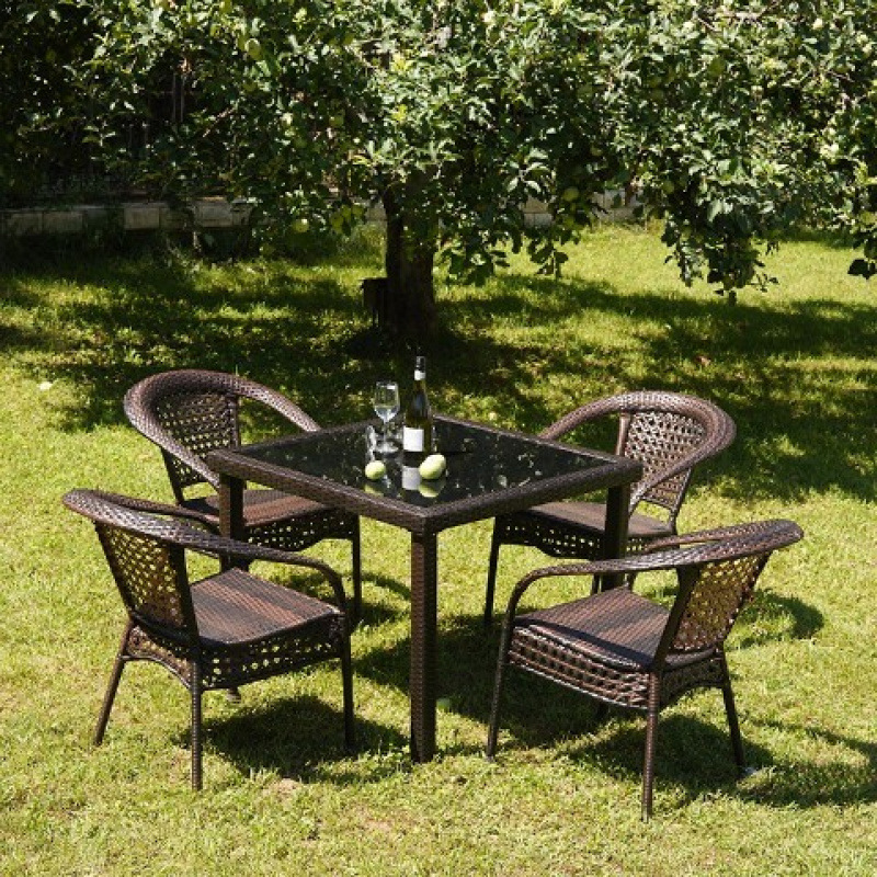 90 4기둥 사각 테이블 + 의자 4개