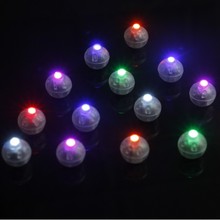 跨境专供万圣灯led气球灯小圆球装饰七彩灯带纽扣电池可出口