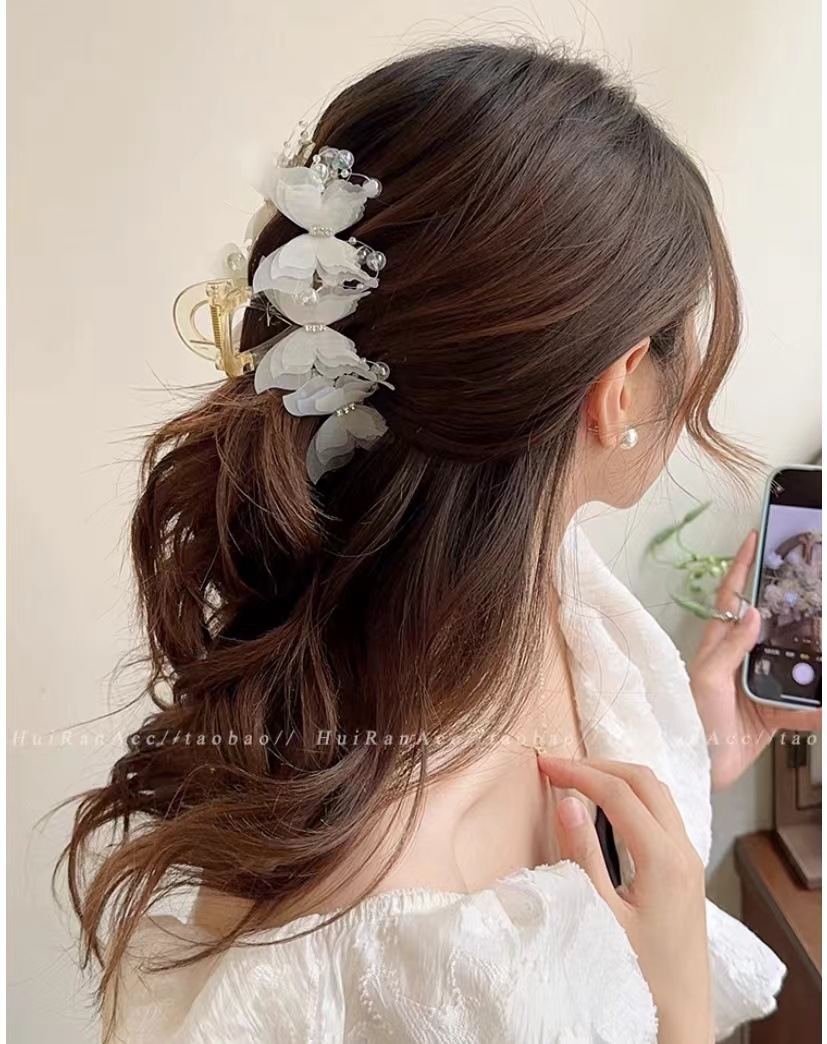 54g Weight Hair Claws Hair Accessories Type 1 Piece Quantity Date, Tea Party Occasion Plastic, Resin, Mixed materials Material Butterfly Pattern All Seasons Season Women's Gender Lady, Sweet Style Lady Sweet Women's Butterfly Plastic Resin Mixed Materials Hair Claws 6