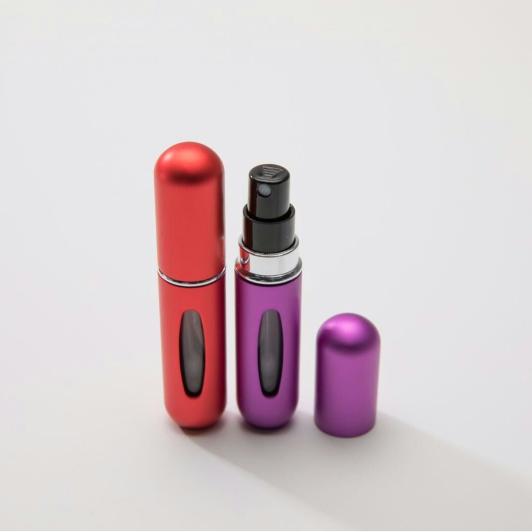 Botella de perfume en aerosol inferior de 5ml La parte inferior de la botella autobombeada se puede reciclar y cargar con spray cosmético portátil