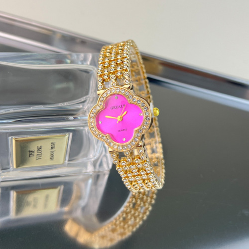 Four-leaf Clover Diamond-studded Quartz Watch for Women Live Stream Lady Manufacturer Wholesale Foreign Trade New Bracelet Watch