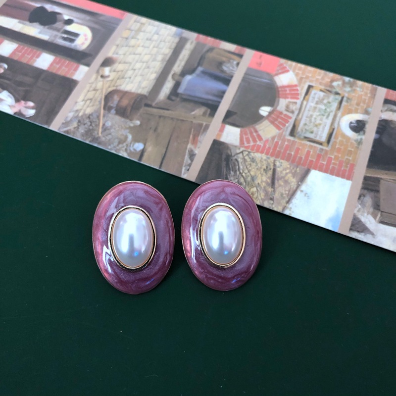 9g Weight Other Inlay Material Earrings, Ear Studs Classification Flower Pattern Women'S Gender Simple Style Style Purple, Silver Color Retro Palace Purple Rose Pearl Fashion Earrings 1
