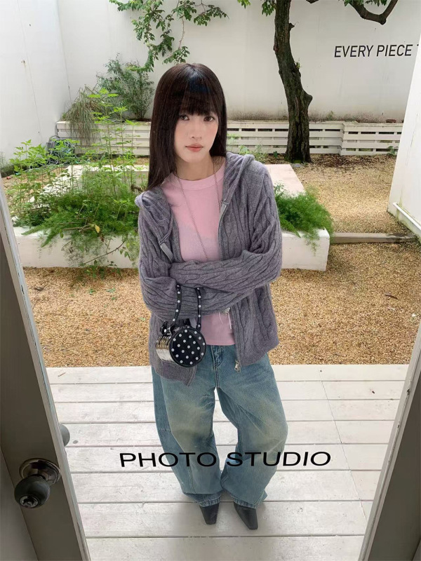 誉一新款2025秋季慵懒风软糯毛衣女麻花纹连帽拉链针织衫女c6815|undefined