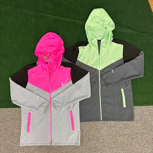 New foreign trade stock of the same style sports breathable color-blocked jacket, available on independent sites and Amazon, mountaineering suit, quick-dry clothing