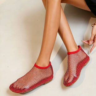 �羳��a35-44�ļ��U��ˮ荾W����Ͳ��ѥŮ ͸��ƽ��¶ֺ�O�W��Ь