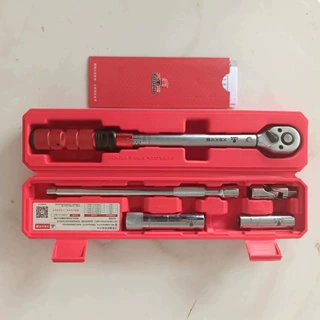 火炬火花塞套筒可调扭力超薄磁性宝马汽车火嘴拆卸工具预置式扳手