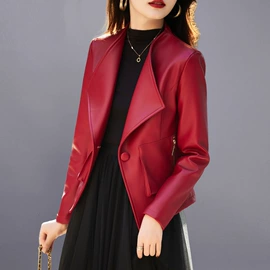 时尚休闲套装;羽绒服;其他短外套