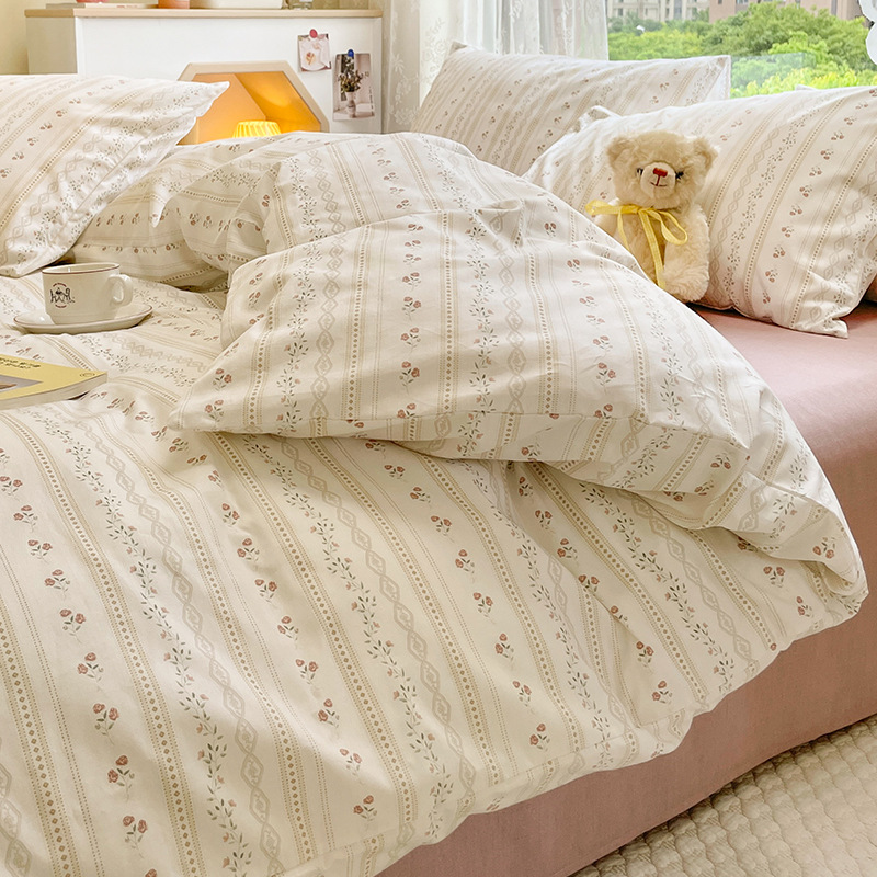 ins Pastoral Style Pure Cotton Four-piece Bedding Set, 100% Cotton, Simple Floral Duvet Cover, Dormitory Bed Sheet_voghion.com