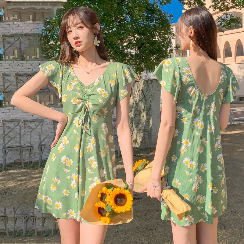 Traje de baño de las mujeres al por mayor moda conservadora suelta adelgazamiento vientre-cubierta traje de baño chica playa traje de baño de aguas termales