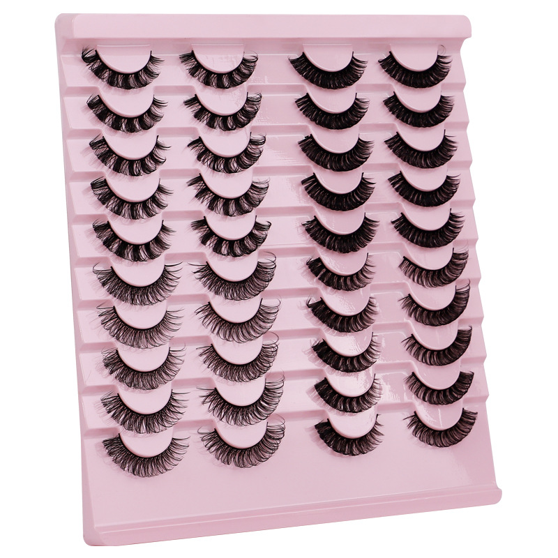 The new product is selling well. There are 20 pairs of large-curved Russian and European and American thick and multi-layered false eyelashes to choose from undefined