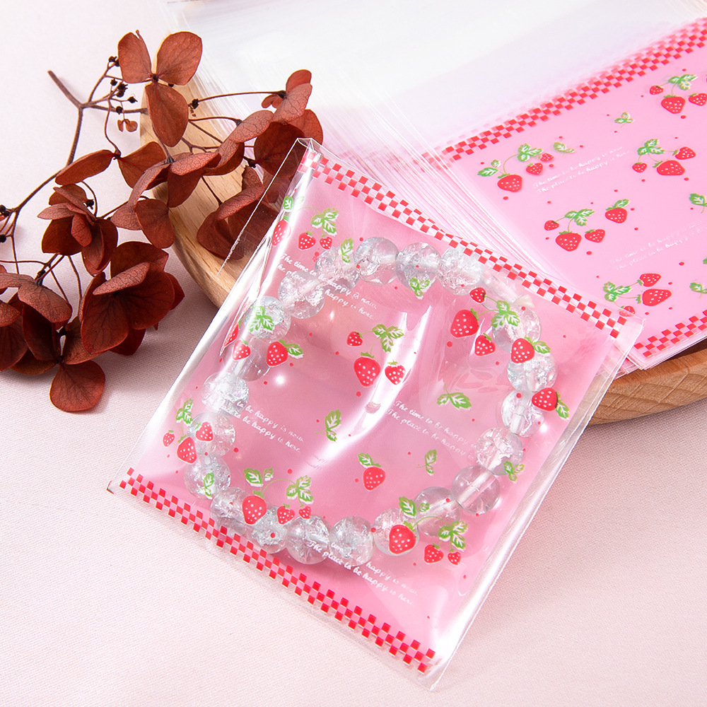 25g Weight food packaging bag Storage & Cleaning Packing Bag Classification 50 PCS/Package Quantity Party Occasion Plastic Material Strawberry Pattern Sweet Style 50 PCS/Package Plastic Sweet Party Strawberry Packing Bag