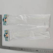 ��������4*���i�����ڰ�����������|�������������z�S�����l