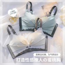 �۔n�o�ȦС���@���������ּӺ����m�ո����{�������Ѓ���Ů���b