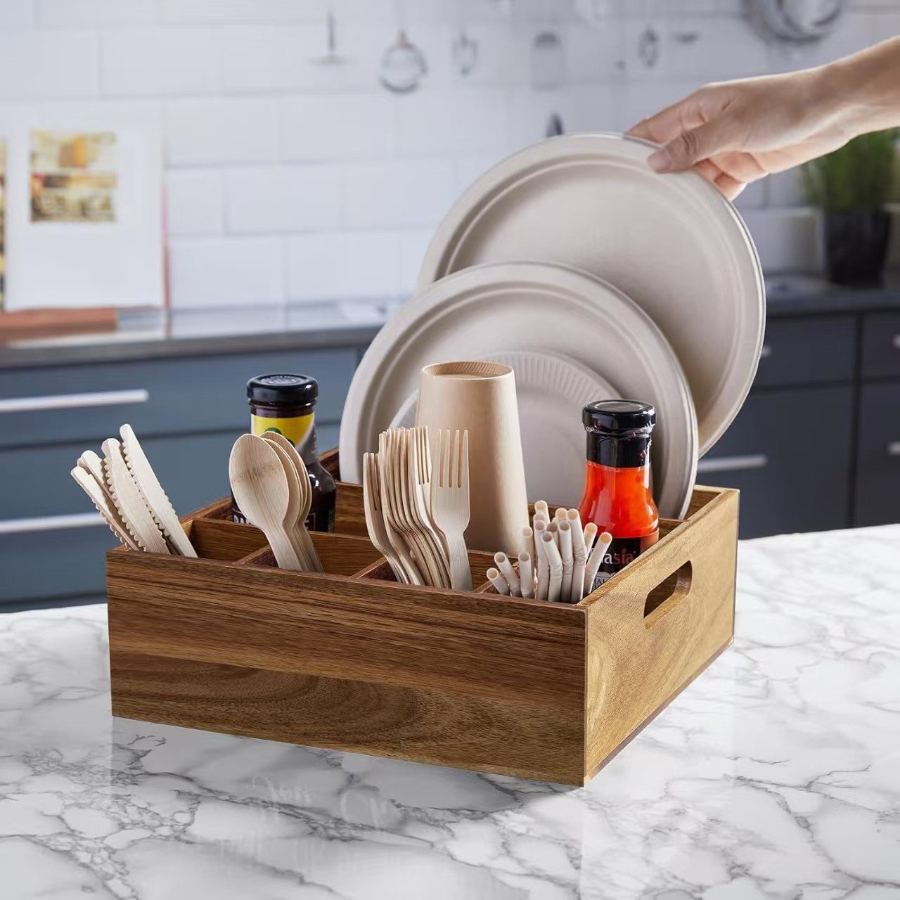 Cross-border wooden kitchen knife and fork storage box dining room table knife and fork seasoning storage box living room with handle snack box
