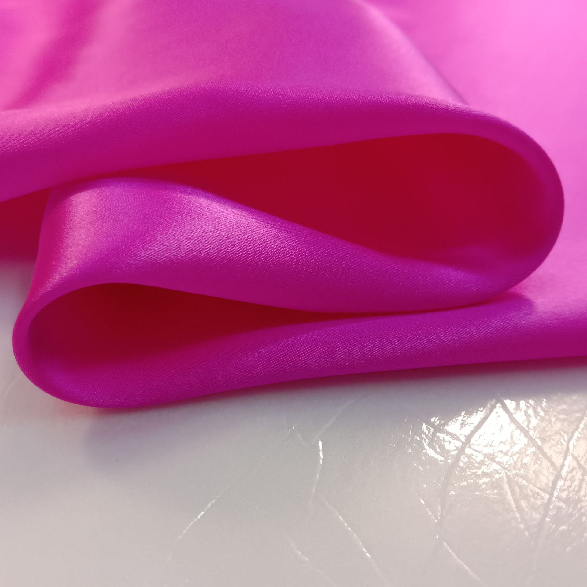 吉弟华都 Silk pijama, sleep mask, bedspread