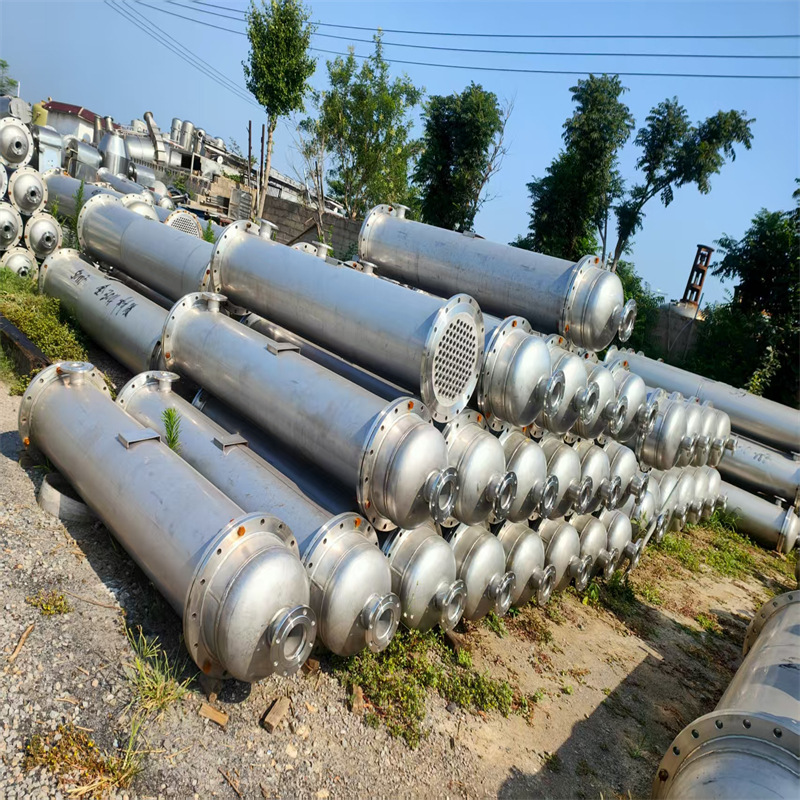 二手列管冷凝器 工业管壳是耐腐蚀热交换设备 不锈钢内循环连续式