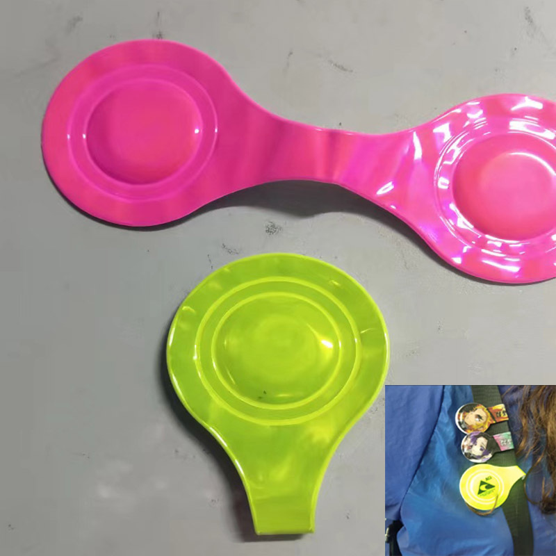 户外夜跑背包反光磁铁夹 学生书包反光饰品挂件PVC反光强磁书签夹