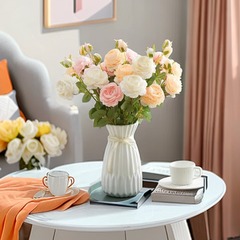 牡丹の3頭のシミュレーション絹の花の室内の偽の花の乾いた花のバラの花の花束の食卓の客間の装飾の花の結婚祝いの置物