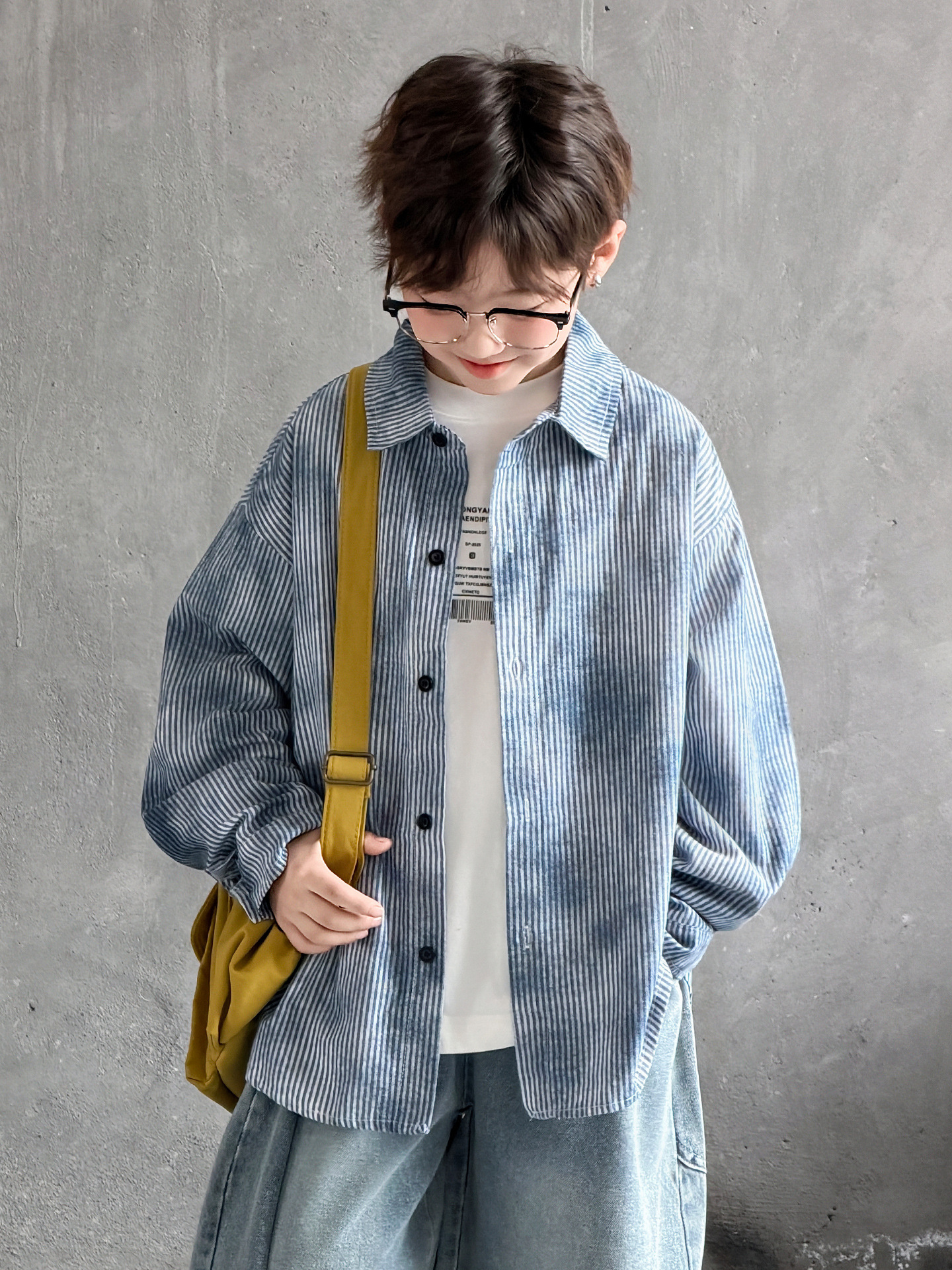 Spring children's shirt for boys