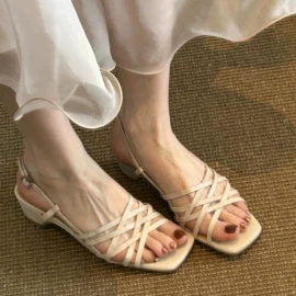 女式休闲单鞋;厚底拖鞋;女式时装单鞋