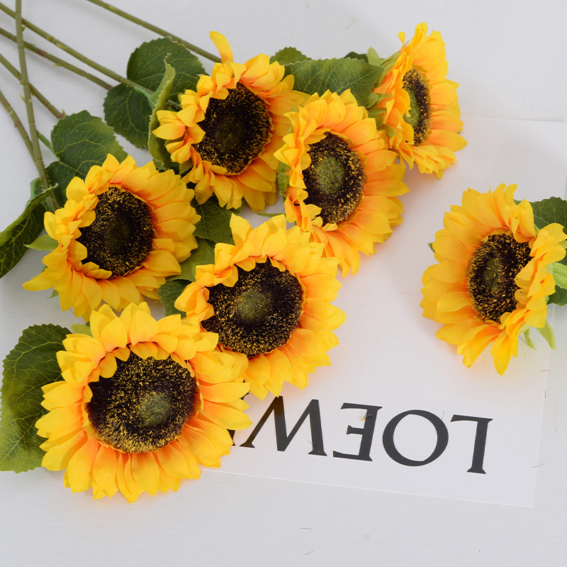 Simulation Sunflower Sunflower Home Living Room Decoration Fake Flower Silk Flower Cyber Celebrity Picnic Photography Props Simulation Flower Simulation Sunflower Sunflower Home Living Room Decoration Fake Flower Silk Flower Cyber Celebrity Picnic Photography Props Simulation Flower