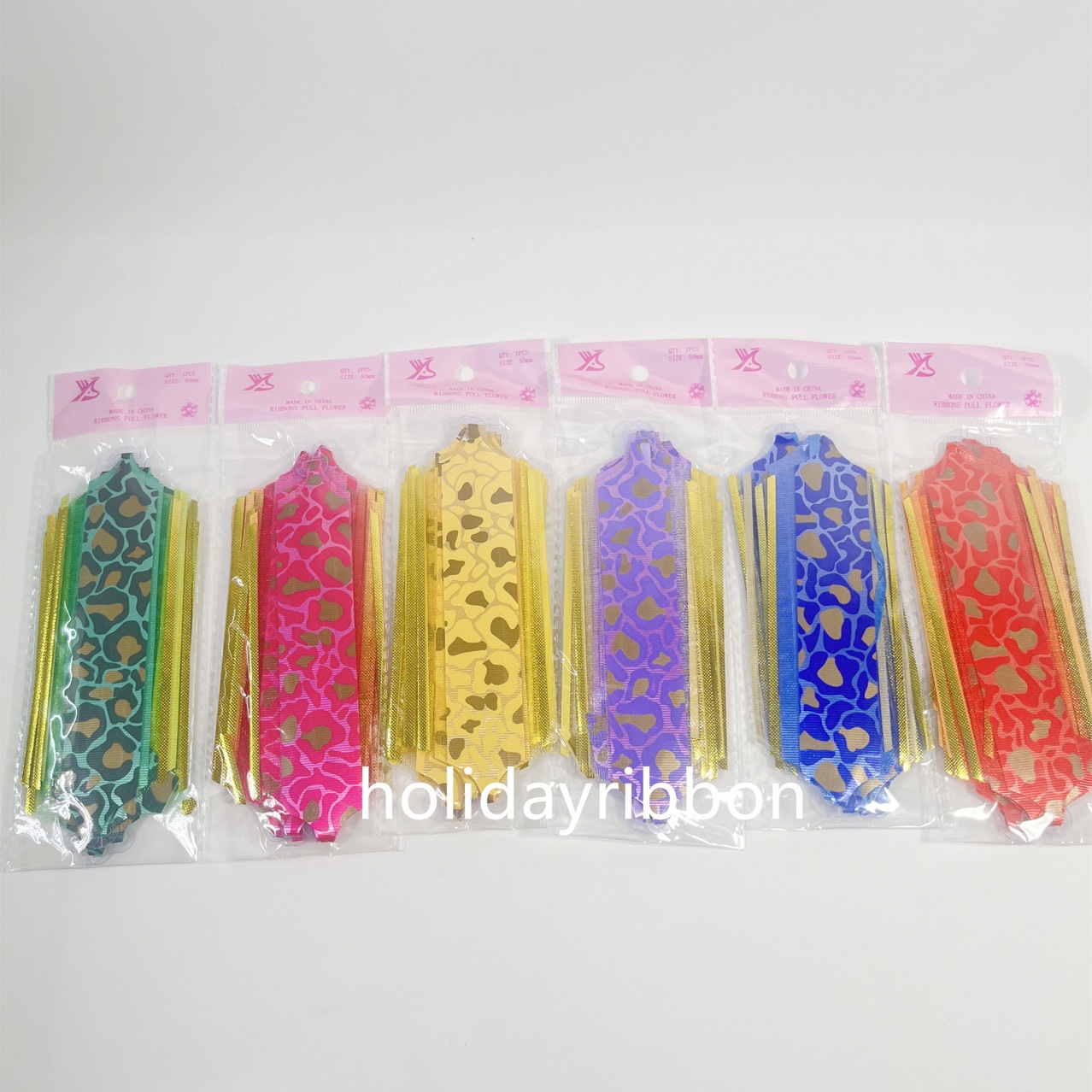 Cintas de colores mariposas de flores de Hong Kong automóviles de nieve caja de regalo bola de flores de plástico cinta de boda de flores de bordillo