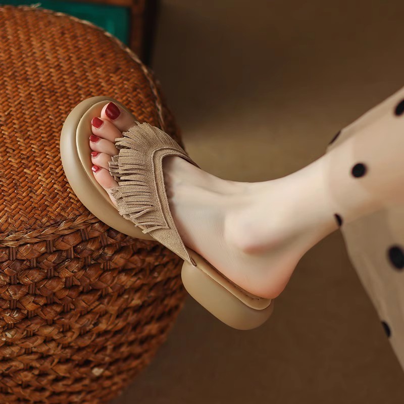 Modische Oberbekleidung, römische Hausschuhe mit dicken Sohlen, gefrostetes weiches Leder, Flip-Flop, Retro-Sandalen für Damen, dicke Plateau-Quastensandalen_voghion.com