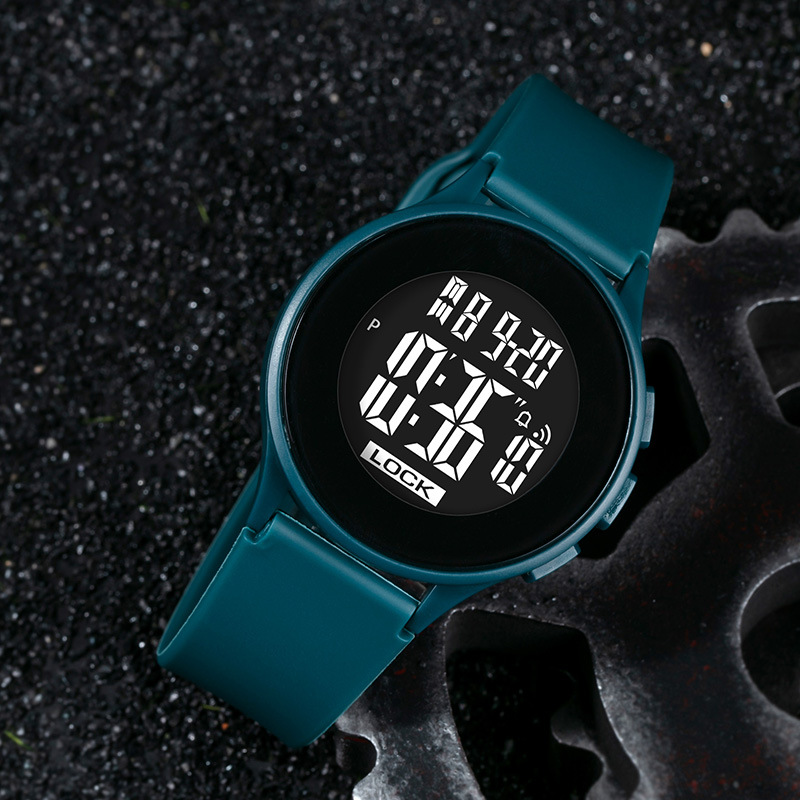 Hombres y niñas estudiantes al aire libre cronógrafo reloj electrónico alarma multifuncional moda nocturna relojes electrónicos fabricantes al por mayor