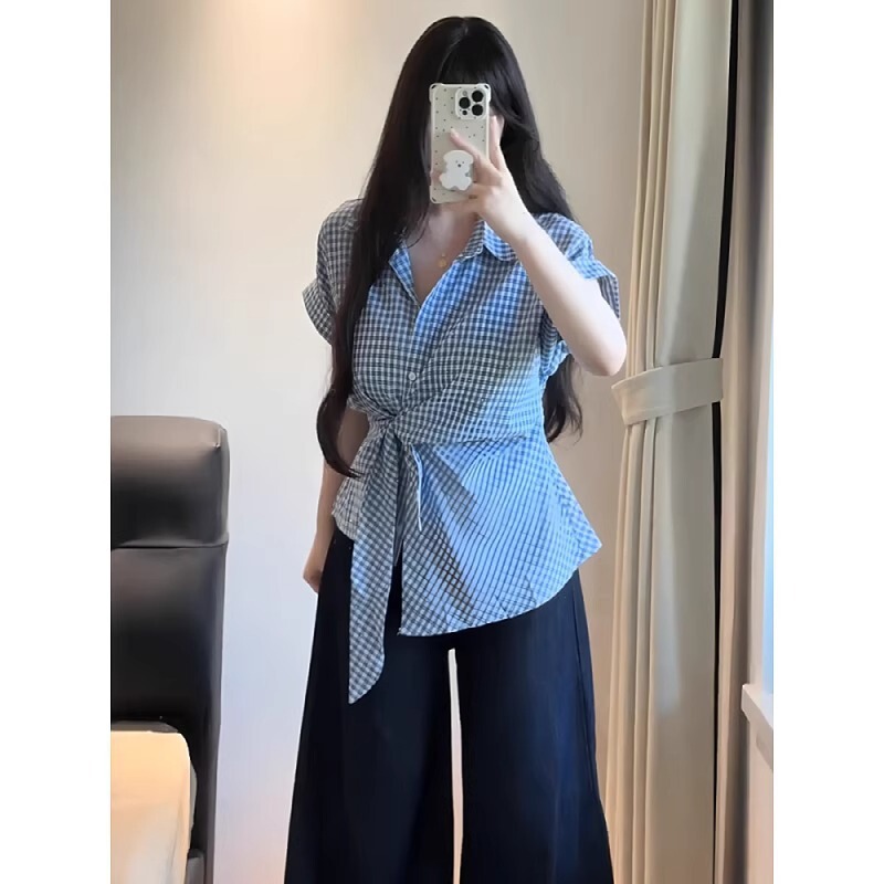 Plus-Size Waist-Cinching Tie Short-Sleeve Polo Collar Blue Shirt for Women, Summer Slim-Fit Mid-Length French-Style Plaid Top