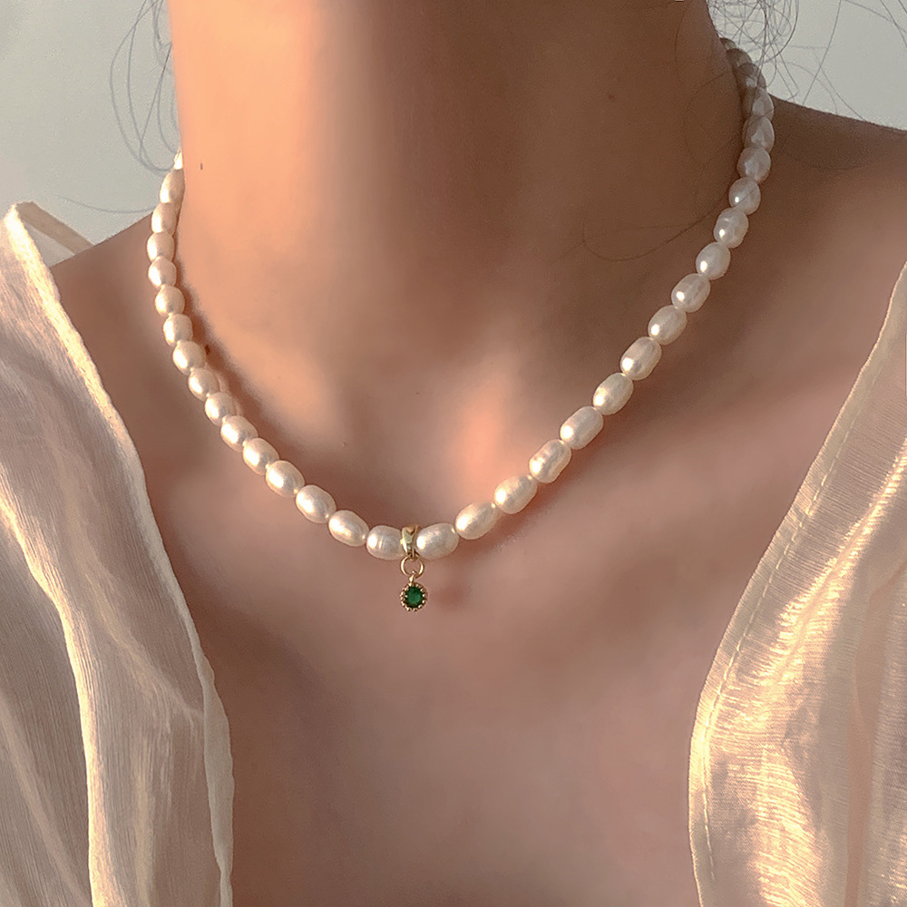 Necklace from pearl